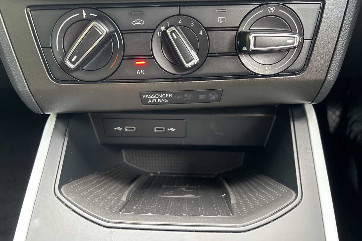 SEAT Arona 1.0 TSI 110 SE Technology 5dr DSG