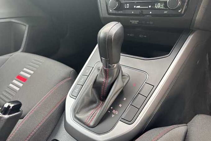 SEAT Arona 1.0 TSI 110 FR Red Edition 5dr DSG