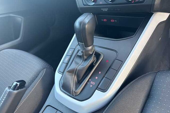 SEAT Arona 1.0 TSI 110 SE Technology 5dr DSG