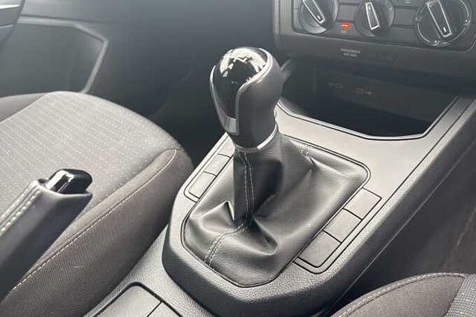 SEAT Ibiza 1.0 TSI 95 SE Edition 5dr